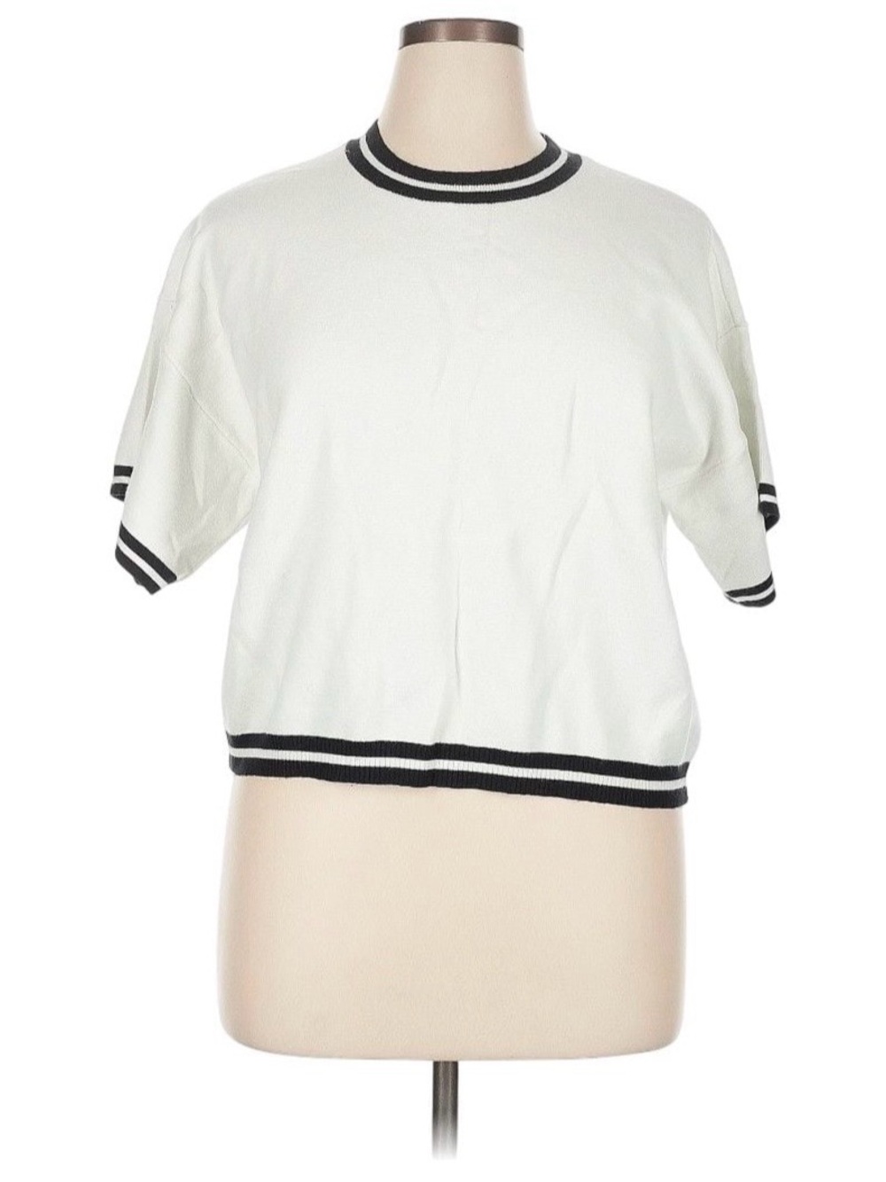 Abercrombie & Fitch White Short-Sleeve Crewneck Tee with Black Trim